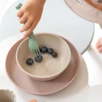 Done by Deer - Otroški krožnik Kiddish Elphee, Powder